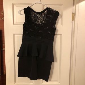 Lacy Little Black Dress (M)